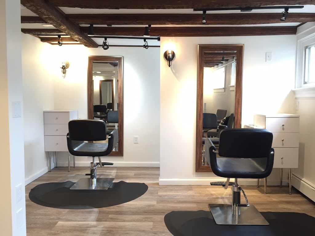 Tress Salon 06032