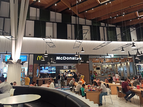 McDonald's - LoureShopping em Loures