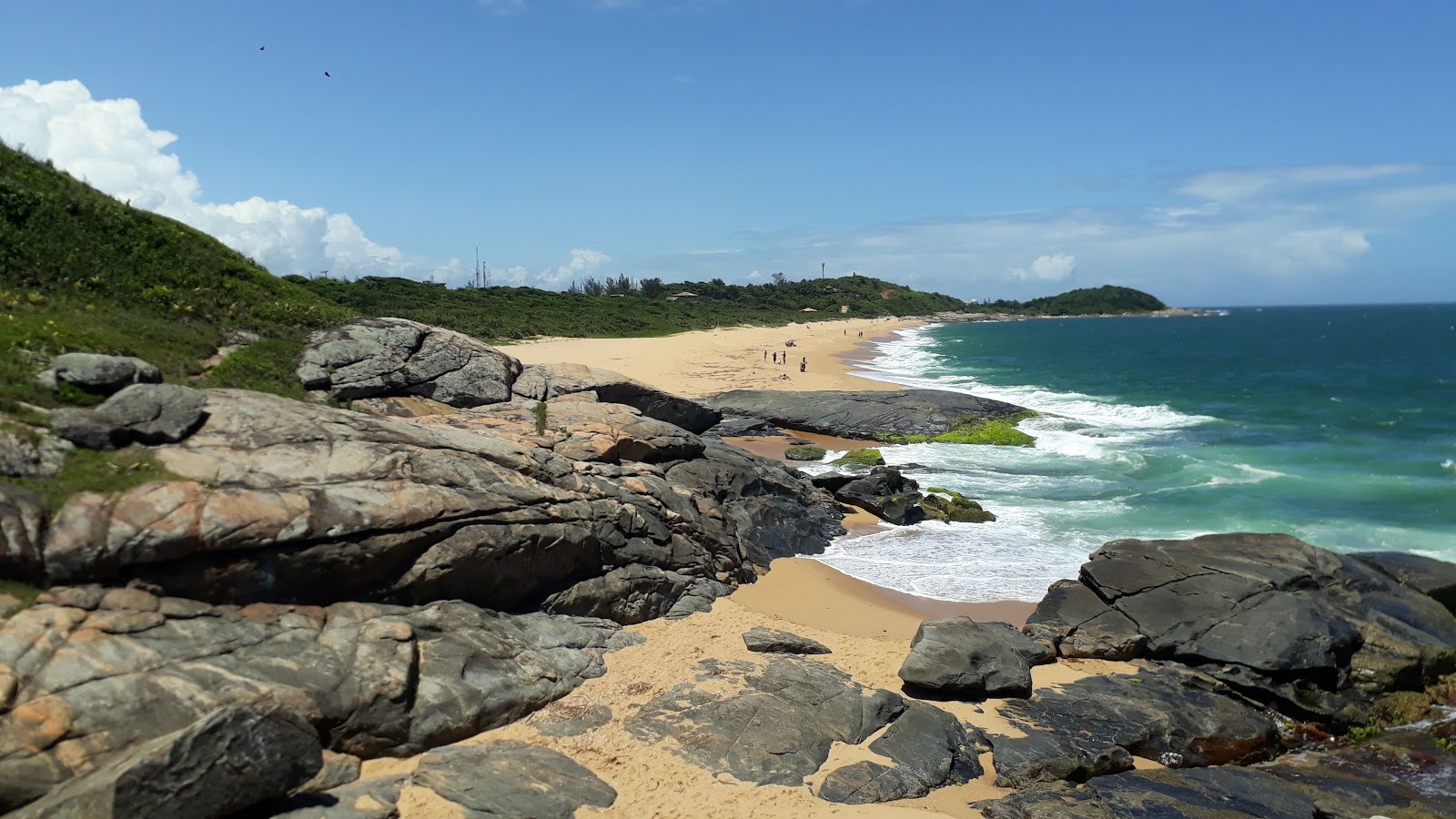 Foto van Virgem Strand met hoog niveau van netheid