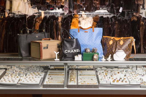 Jewelry Store «American Jewelry & Loan - Detroit», reviews and photos, 20450 Greenfield Rd, Detroit, MI 48235, USA