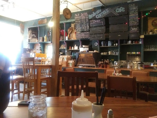 Cafe «Stedman Cafe», reviews and photos, 6335 Magnolia-Stedman Rd, Mayville, NY 14757, USA