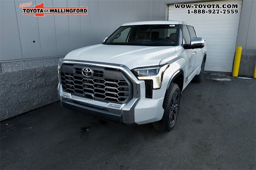 Toyota Dealer «Toyota of Wallingford», reviews and photos, 859 N Colony Rd, Wallingford, CT 06492, USA