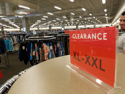 Department Store «Nordstrom Rack West Farm Shopping Center», reviews and photos, 1600 SE Rd, Farmington, CT 06032, USA