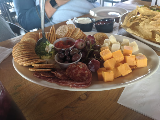 Winery «Paper Moon Vineyards», reviews and photos, 2008 State Rd, Vermilion, OH 44089, USA