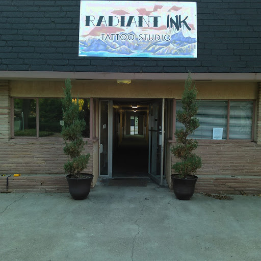 Tattoo Shop «Radiant Ink Tattoo Studio», reviews and photos, 211 W 1st St, Chico, CA 95928, USA