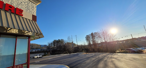 Tire Shop «Discount Tire Store - Kennesaw, GA», reviews and photos, 2930 George Busbee Pkwy NW, Kennesaw, GA 30144, USA