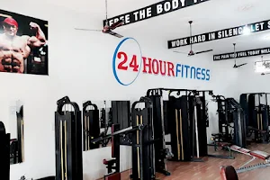 24 Hour Fitness Unisex Gym image