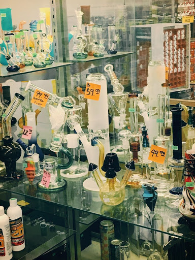 Tobacco Shop «World Cigar & Liquor», reviews and photos, 15012 Meridian E #8, Puyallup, WA 98375, USA