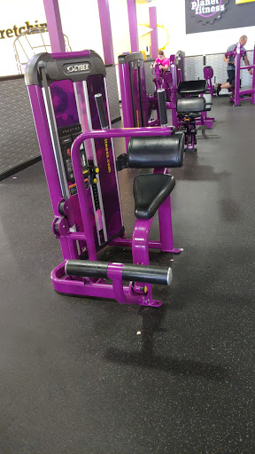 Gym «Planet Fitness - Hickory Hills, IL», reviews and photos, 9652 S Roberts Rd, Hickory Hills, IL 60457, USA