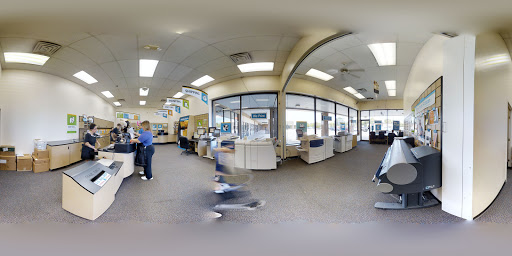 Shipping and Mailing Service «The UPS Store», reviews and photos, 37637 Five Mile Road, Livonia, MI 48154, USA