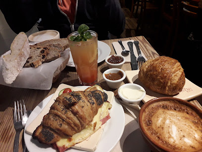 Le Pain Quotidien - Centro Cultural Estación Terminal Sur