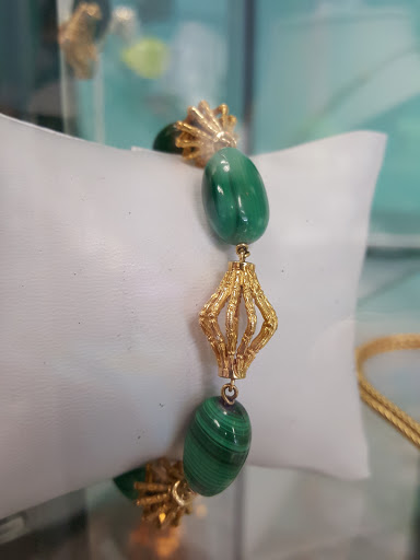 Jewelry Store «Black Oyster Gem Jewelers», reviews and photos, 250 Main St S, Southbury, CT 06488, USA