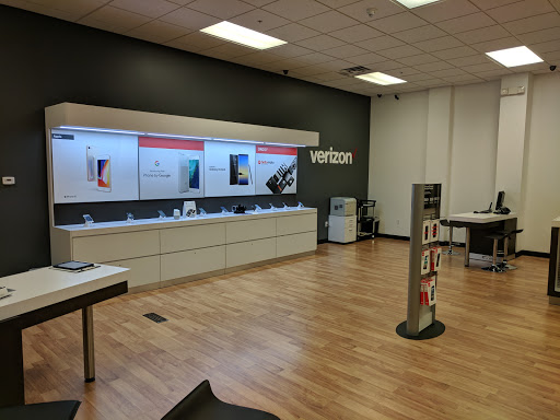 Cell Phone Store «Verizon Authorized Retailer - Wireless Zone», reviews and photos, 4120 Washington Rd, McMurray, PA 15317, USA