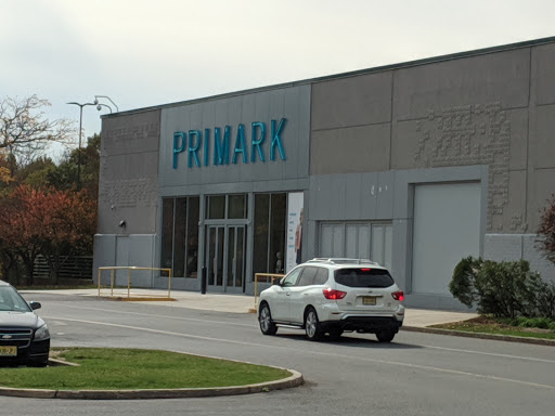 Shopping Mall «Freehold Raceway Mall», reviews and photos, 3710 U.S. 9, Freehold, NJ 07728, USA