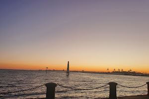 Port Melbourne Beach View Point