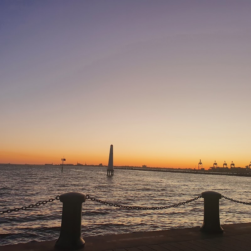 Port Melbourne Beach View Point