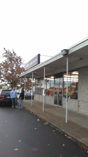 Liquor Store «Fine Wine & Good Spirits», reviews and photos, 105 W 18th St, Erie, PA 16501, USA