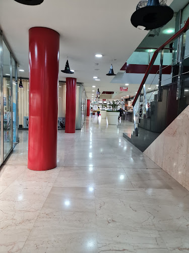 Centro Comercial S. Francisco, Alameda de São Dâmaso, 4810-283 Guimarães, Portugal