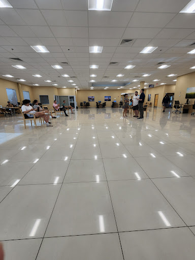 Used Car Dealer «CarMax», reviews and photos, 250 E Golf Rd, Schaumburg, IL 60173, USA