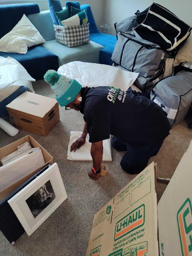 Moving Company «On The Go Moving Bellevue», reviews and photos, 4010 140th Ave SE, Bellevue, WA 98006, USA