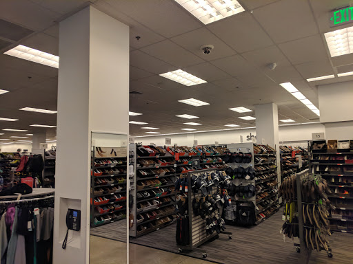 Department Store «Nordstrom Rack Laguna Niguel», reviews and photos, 27991 Greenfield Dr, Laguna Niguel, CA 92677, USA