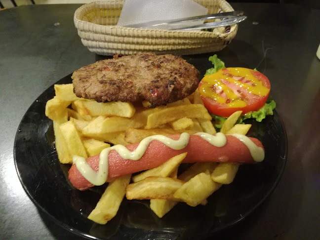 Opinii despre Social Food & Drinks în Nueva Loja - Restaurante