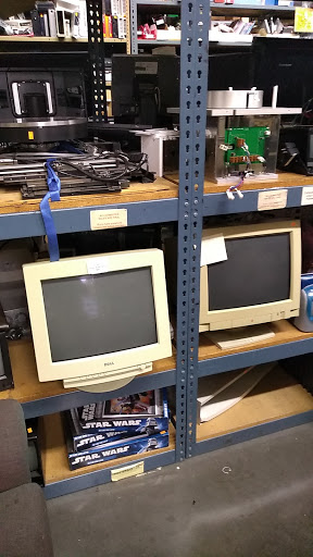 Electronics Store «Surplusgizmos.Com», reviews and photos, 5797 NW Cornelius Pass Rd, Hillsboro, OR 97124, USA