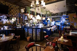 Hamlet Bar Lounge & Restaurant image