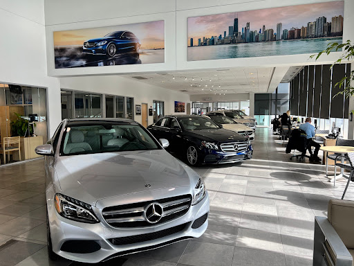 Mercedes Benz Dealer «Mercedes-Benz of Westmont», reviews and photos, 200 E Ogden Ave, Westmont, IL 60559, USA