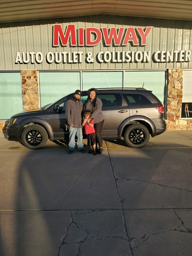 Car Dealer «Midway Chrysler Dodge Jeep Ram», reviews and photos, 219 2nd Ave E, Kearney, NE 68847, USA