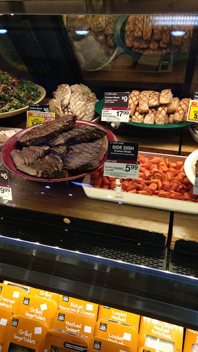 Grocery Store «Harris Teeter», reviews and photos, 3501 Oleander Dr, Wilmington, NC 28403, USA