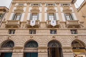 Palazzo Monga Boutique Guesthouse image