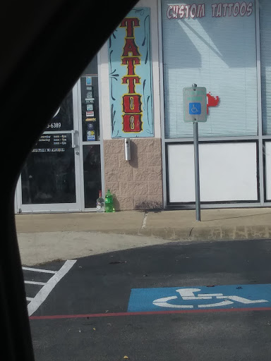 Tattoo Shop «River Rat Tattoos», reviews and photos, 965 N Walnut Ave, New Braunfels, TX 78130, USA