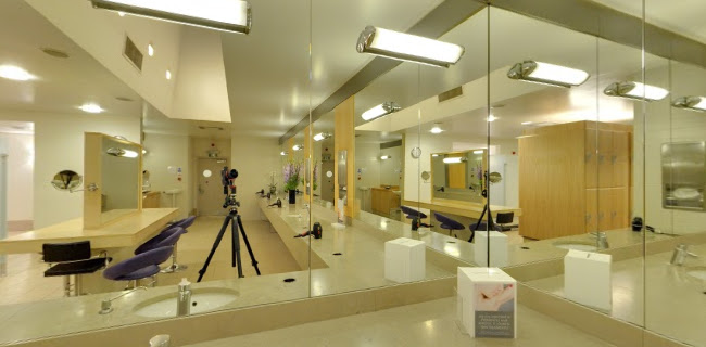Comments and reviews of The Laboratory Spa & Health Club - Mill Hill