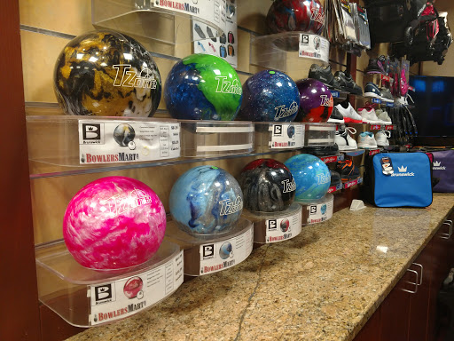 Bowling Alley «Santa Fe Station Bowling Center», reviews and photos, 4949 N Rancho Dr, Las Vegas, NV 89130, USA