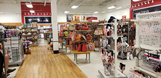 Department Store «T.J. Maxx», reviews and photos, 3219 Rolling Oaks Blvd, Kissimmee, FL 34747, USA