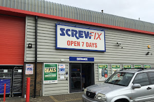 Screwfix Gravesend - West Mill