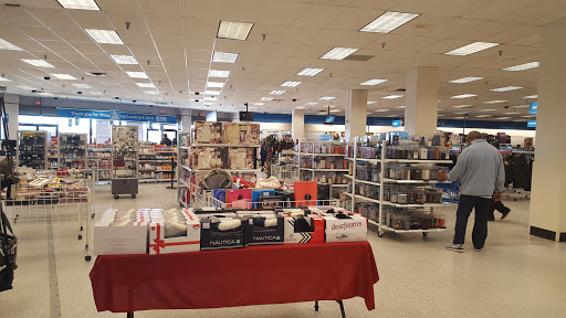 Clothing Store «Ross Dress for Less», reviews and photos, 6198 Little River Turnpike, Alexandria, VA 22312, USA