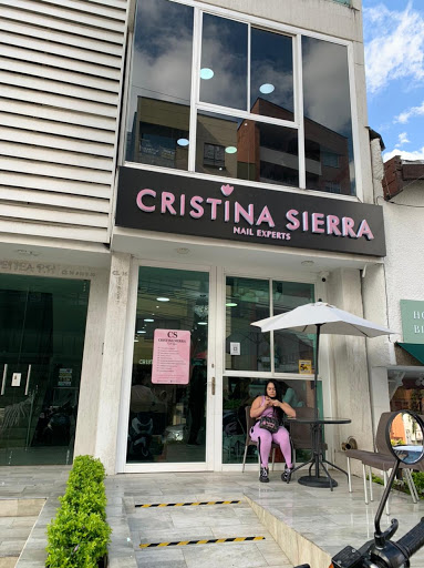 Cristina Sierra Nail - Laureles