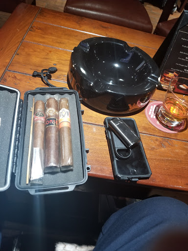 Cigar Shop «T G Cigar», reviews and photos, 1118 9th St NW, Washington, DC 20001, USA