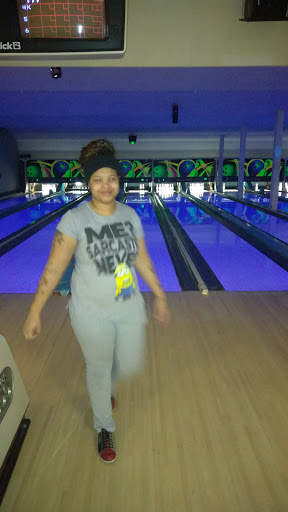 Bowling Alley «Apollo Bowling Center», reviews and photos, 29410 Gratiot Ave, Roseville, MI 48066, USA