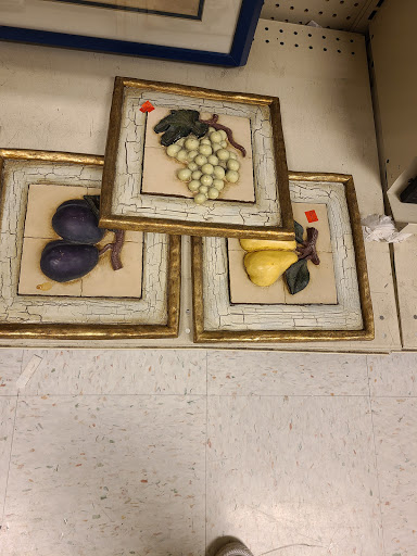 Thrift Store «Goodwill», reviews and photos