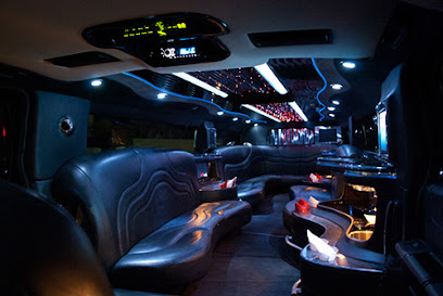 Houston UpTown Limo Rental, Party Buses in Houston, Limo Rental, Houston Charter Bus Rental.