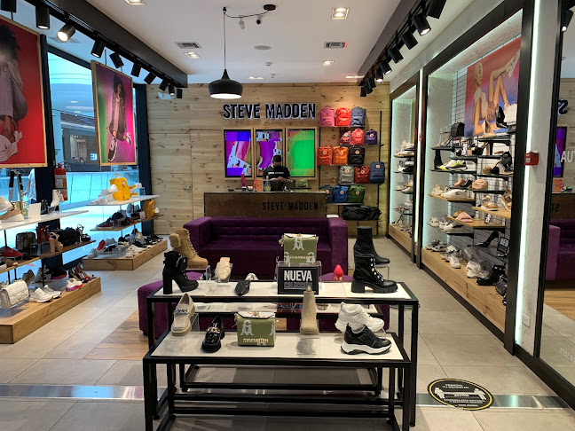 Opiniones de Steve Madden Jardín en Quito - Centro de jardinería