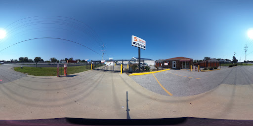 Self-Storage Facility «St. Peters Storage», reviews and photos, 101 N Service Rd, St Peters, MO 63376, USA