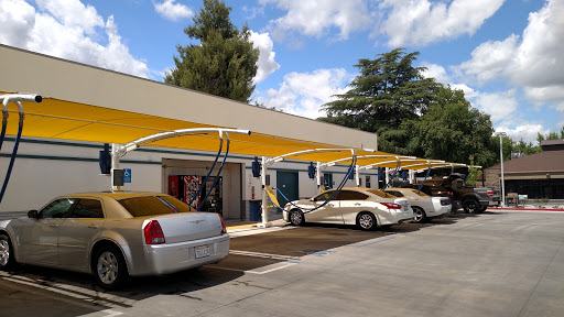 Royal Coach Express Car Wash en Woodland