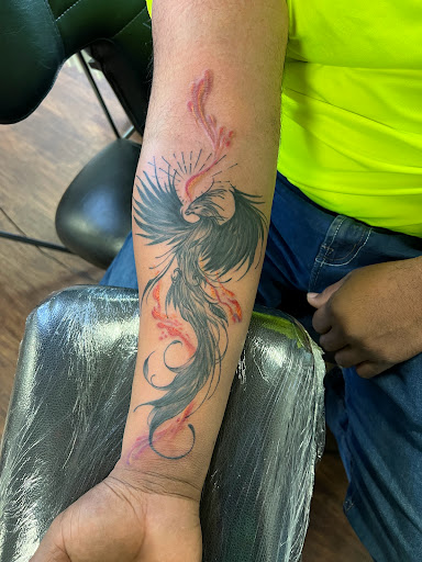 Explore throuple tattoo ideas, creative tattoo ideas in Atlanta, available at Arte Tattoo