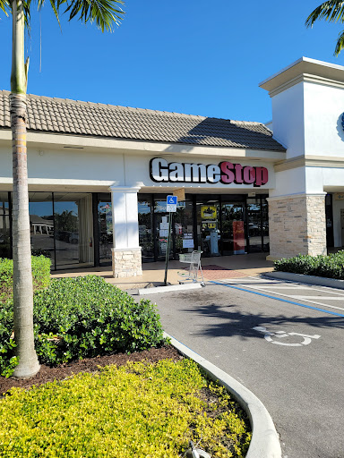 GameStop, 18479 S Dixie Hwy, Cutler Bay, FL 33157, USA, 