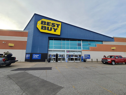 Electronics Store «Best Buy», reviews and photos, 2111 N Rock Rd #121, Wichita, KS 67206, USA