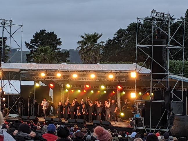 Comments and reviews of Gisborne Soundshell (Outdoor Theatre)